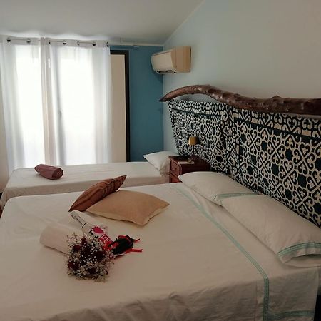 Casa Vacanze Da Clara 카스트로빌라리 외부 사진