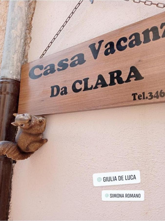 Casa Vacanze Da Clara 카스트로빌라리 외부 사진
