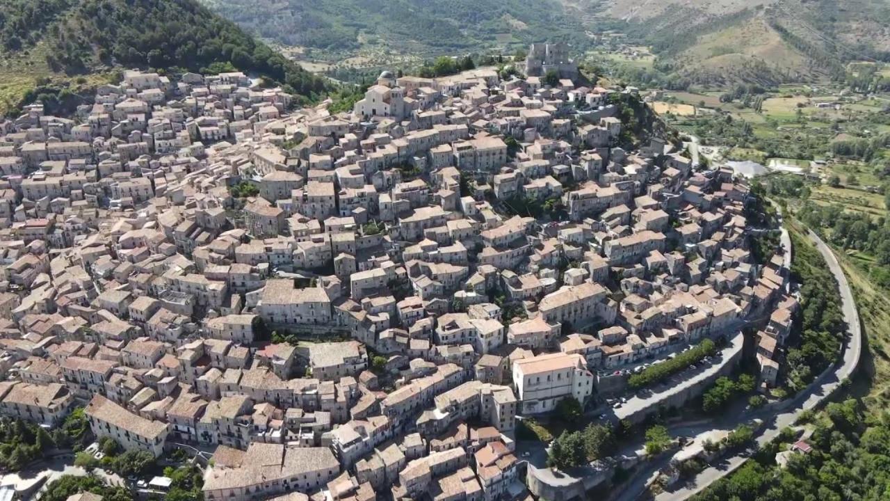 Casa Vacanze Da Clara 카스트로빌라리 외부 사진